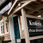 Hotel Den Gamle Ved Slot
