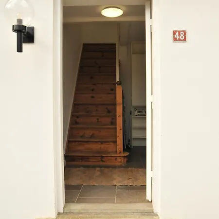 Den Gamle Ved Slot Gram