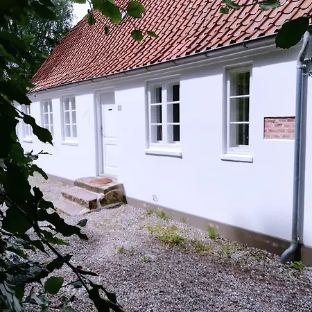 Den Gamle Ved Slot Hotel Gram