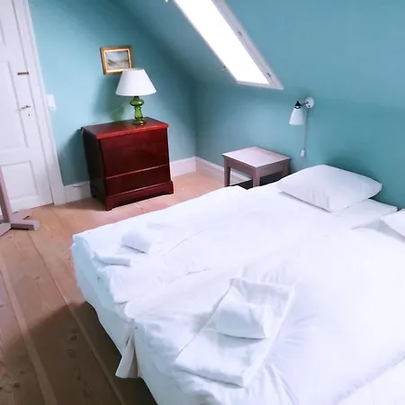 Den Gamle Ved Slot Hotel
