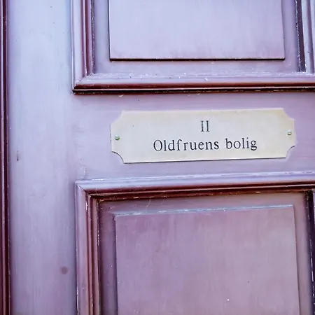 Den Gamle Ved Slot Hotel Gram