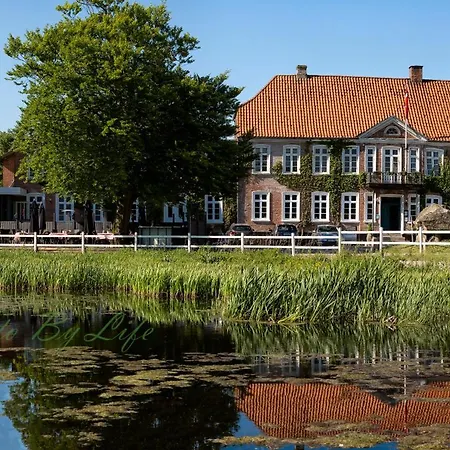 Den Gamle Ved Slot Gram