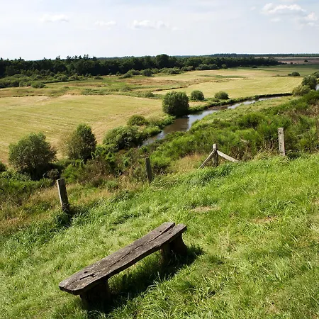 Slotskro & Gaestgivergard Ved Slot فندق