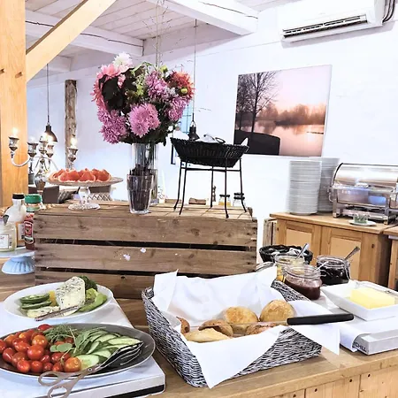 Hotel Den Gamle Ved Slot Gram